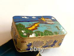 Antique Chinese China Cloisonne Cooper Enamel Snuff Pill Box Hand Made