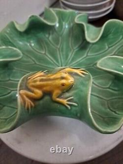 Green Dish With Frog on Leaf Antiques And Vintage Chinese Pottery