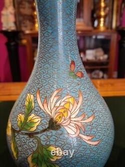 Pair of Stunning Qing Period Cloisonne Vases