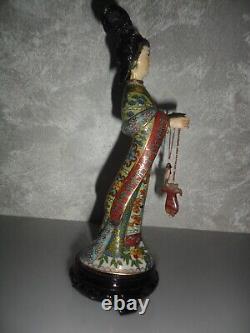 Vintage Scultura Figura Geisha In Cloisonne Con Doni E Pietre Pregiate