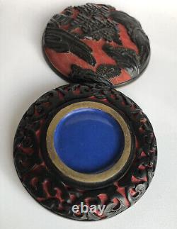 Ensemble de 3 coffrets à bijoux anciens chinois en laiton émaillé Cloisonné et incrusté de cinabre sculpté.