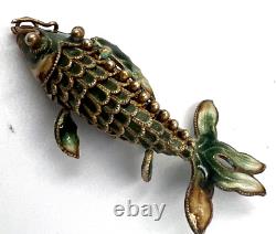Grand pendentif de poisson articulé en émail cloisonné argenté chinois antique