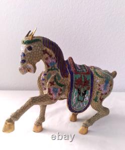Statue figurine de cheval Tang galopant en émail cloisonné chinois antique 8X10