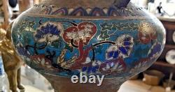 Superbe vase/urne champlevé en cloisonné chinois antique sur socle sculpté