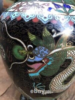 Vase chinois en cloisonné antique de l'empire, cinq griffes impériales, année du dragon oriental