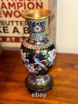 Vase en émail cloisonné chinois avec des fleurs et un oiseau d'amour - Magnifique et beau