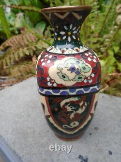 Vase japonais cloisonné et œuf de belles couleurs