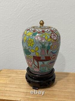 Vase miniature / pot chinois ancien en cloisonné avec décoration porte-bonheur vintage